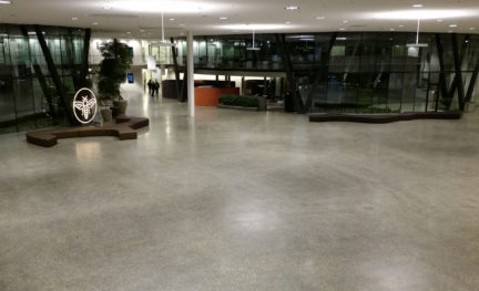 Fußboden im Erste Campus